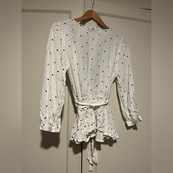 Loft Wrap Embroidered White Blouse - Picture 2 of 4